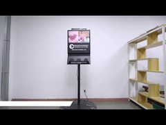 Scala del pavimento Android Digital Signage 21,5' 5G Telefono wireless ricarica schermo LCD pubblicitario