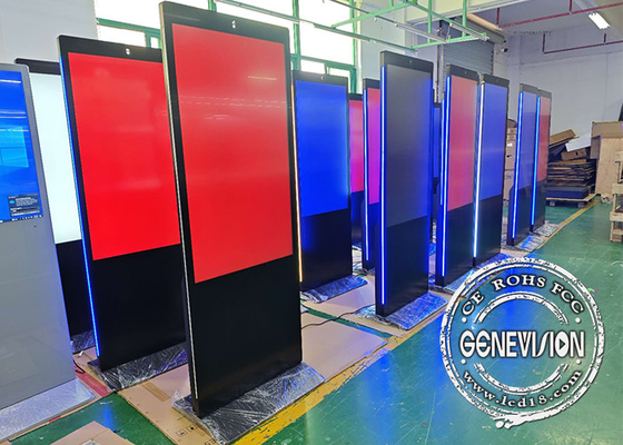 Chiosco pubblicitario LCD in vetro AG da 49 pollici con fotocamera e decorazione a strisce a 450nits