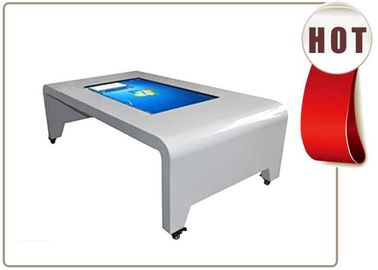 Presenti tutto compreso a 42 pollici del chiosco del touch screen con il tocco di IR